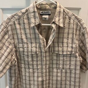 Columbia Men's Tan and Cream Plaid Short-Sleeve Button Shirt